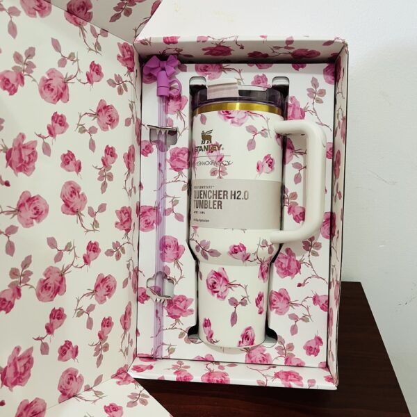 Stanley Cup – LoveShackFancy Ribbon Rosa - Image 2
